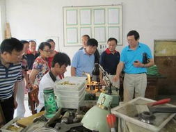 集團領導深入一線，赴益青工藝制品廠與鐘表總公司開展市場調研